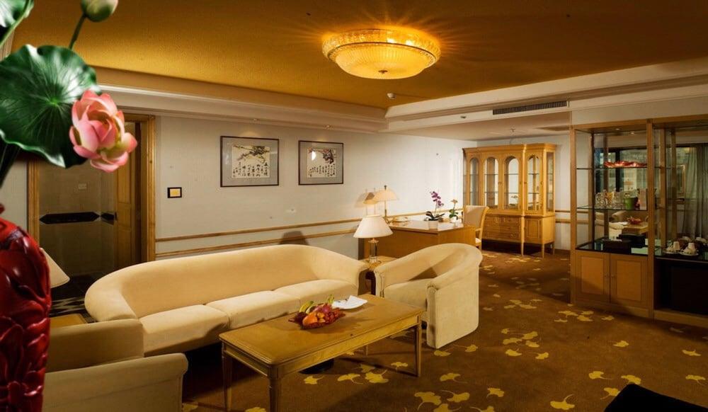 Hotel Silverland Dongguan  Esterno foto