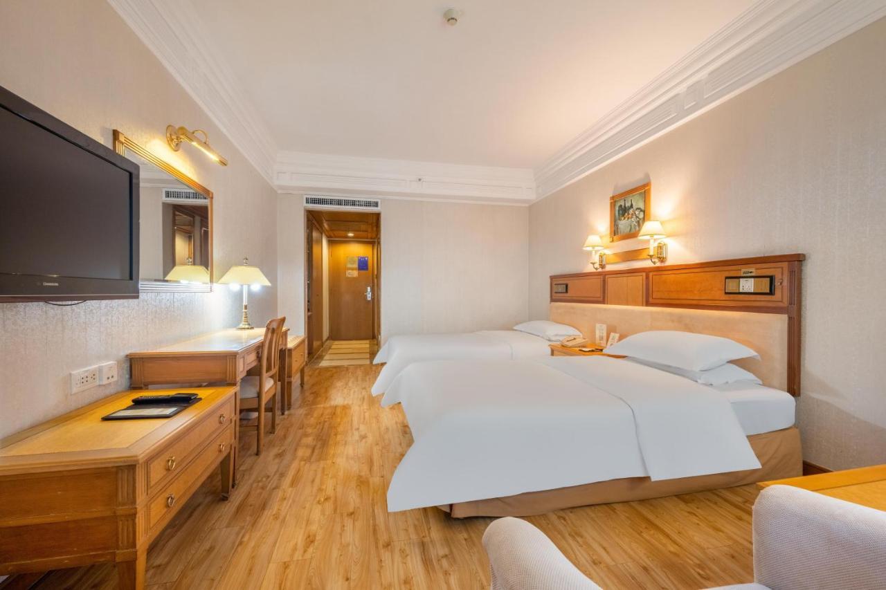 Hotel Silverland Dongguan  Esterno foto