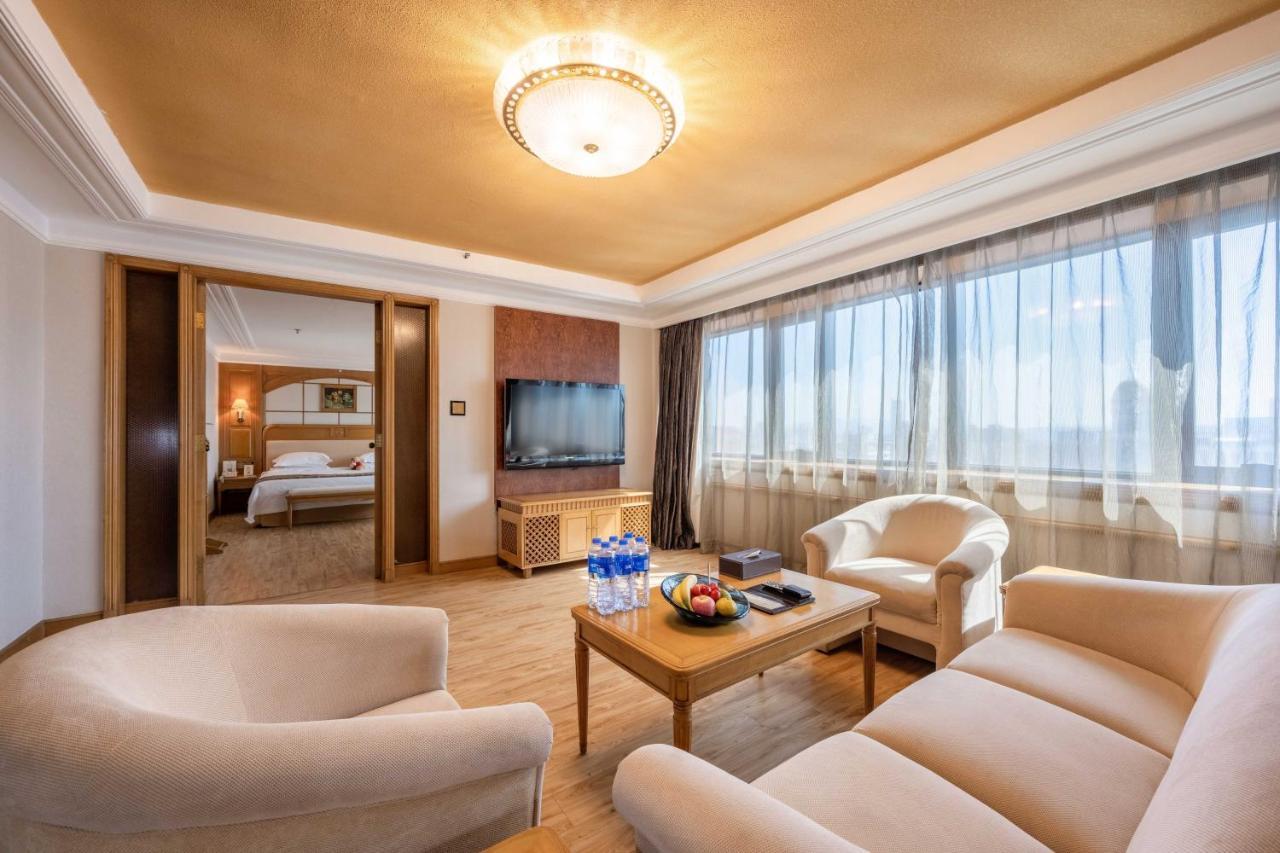 Hotel Silverland Dongguan  Esterno foto
