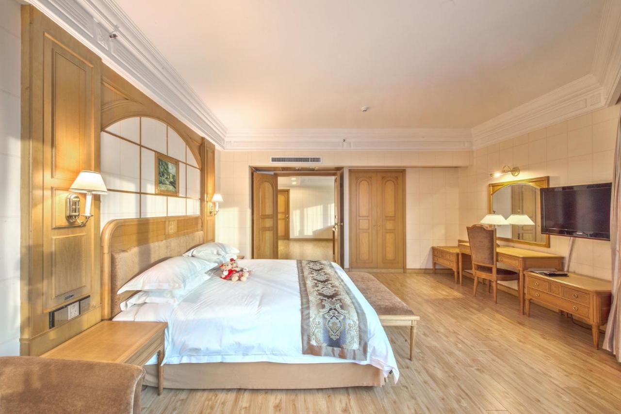Hotel Silverland Dongguan  Esterno foto