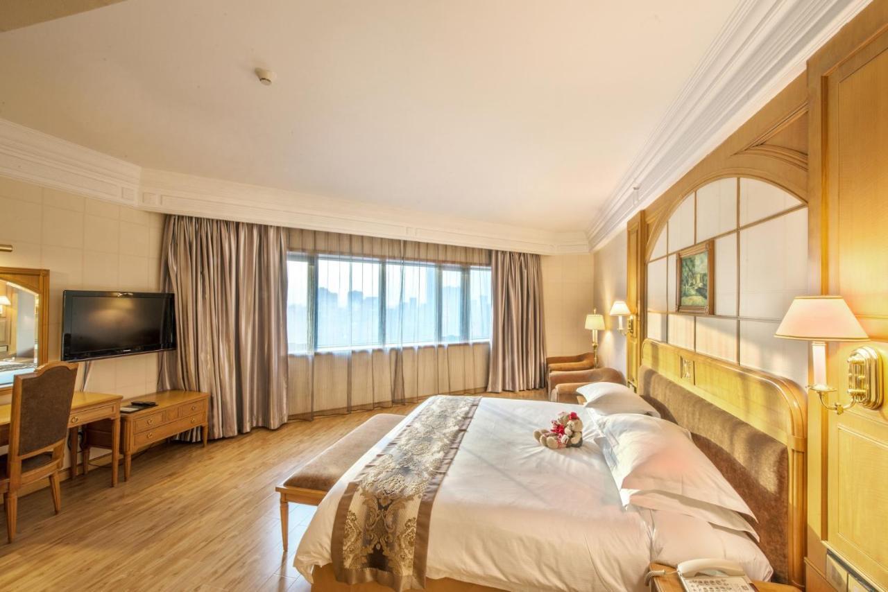 Hotel Silverland Dongguan  Esterno foto