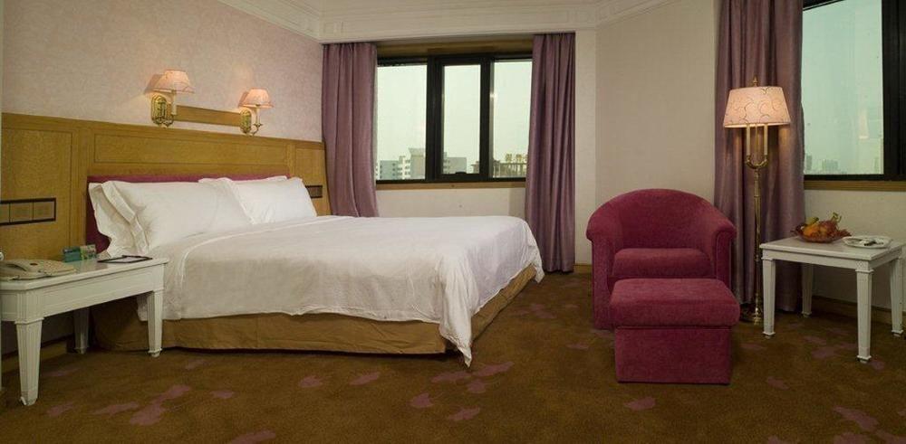Hotel Silverland Dongguan  Esterno foto