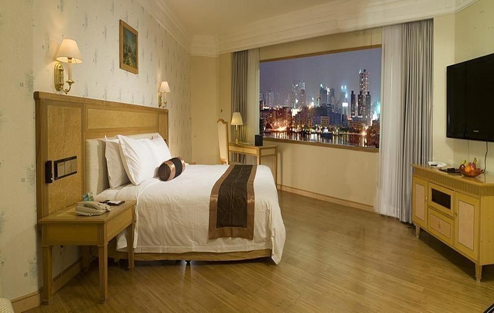 Hotel Silverland Dongguan  Esterno foto